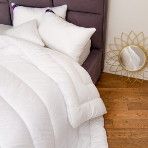 Kołdra całoroczna 200x220 cm antyalergiczna Mikrofibra, linia Antiallergic Classic