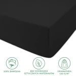 Prześcieradło jersey z gumką 120x200 w kolorze czarnym, wykonane w 100% z bawełny. Widoczna gumka zabezpiecza prześcieradło na materacu.