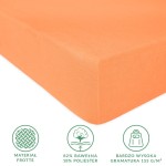 Prześcieradło frotte z gumką w kolorze łosoś, o wymiarach 200x220 cm. Wykonane z 82% bawełny i 18% poliestru, o gramaturze 155 g/m². Ukazane z boku, z wyraźną teksturą materiału.