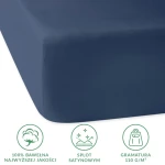 Prześcieradło satynowe z gumką w kolorze chaber, wykonane z 100% bawełny, o gramaturze 110 g/m². Widok z boku, leżące na płaskiej powierzchni, ukazuje gładką fakturę i elastyczne wykończenie. Brak dodatkowych elementów w tle.