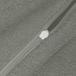 Poszewka frotte 80x80 w kolorze szarym, z widocznym zamkiem błyskawicznym. Materiał teksturowany, miękki w dotyku, idealny do stosowania na poduszkach. Zbliżenie na detal zamka i fakturę tkaniny.